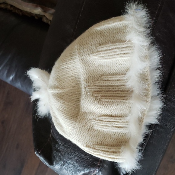 Kangal Handknit Lambswool Beige Beanie Pull on - Picture 4 of 6